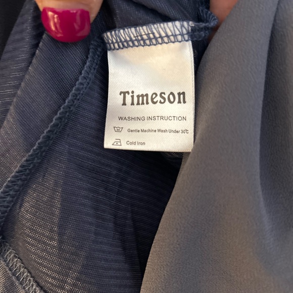 Timeson Women's Sleeveless Chiffon Tank Top - Picture 3 of 7